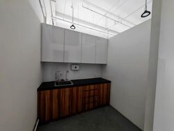 Hh @ Kallang (D13), Factory #558499711